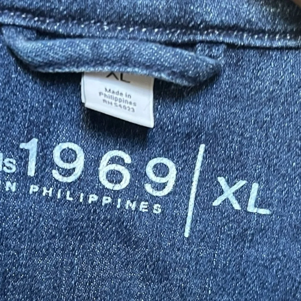 GapKids 1969 Classic Denim Jacket – XL